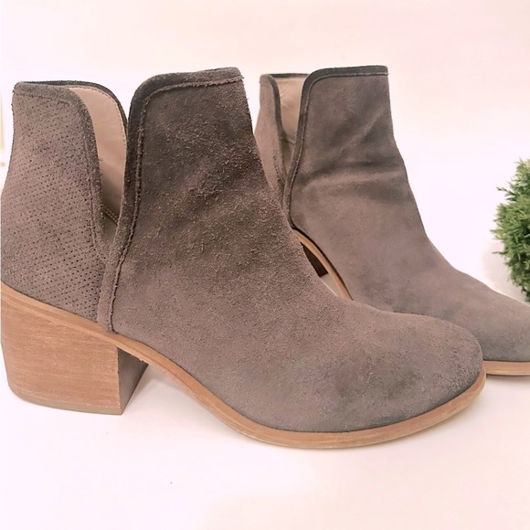 Hinge Suede Booties - Picture 3 of 9